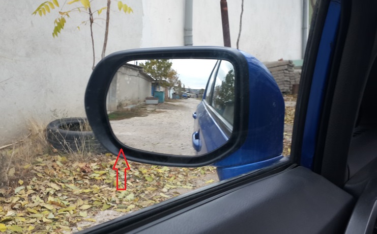 Снятие зеркального элемента наружного зеркала Honda Civic 2005 - 2011