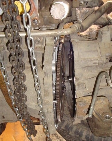 Завершаем снятие АКПП Toyota Camry